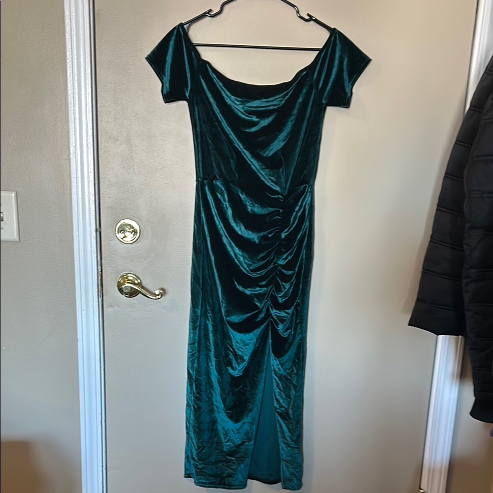 Elegant Teal Velvet Dress